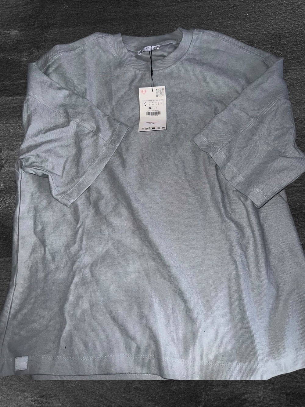 Zara Light Gray Men's oversized Short Sleeve Knit Tee